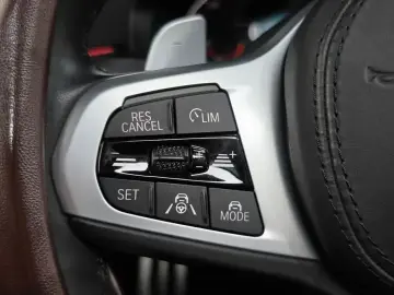 2022 BMW 6 серии с пробегом 42 322 км
