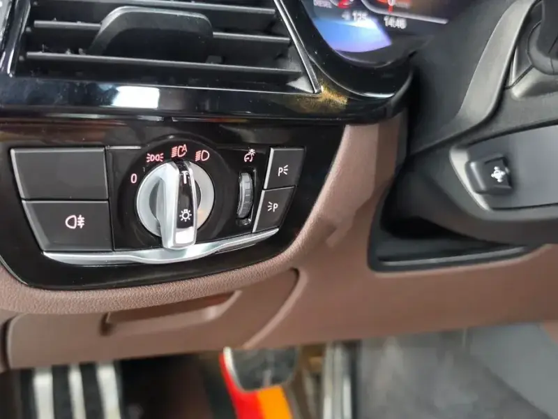 2022 BMW 6 серии с пробегом 42 322 км