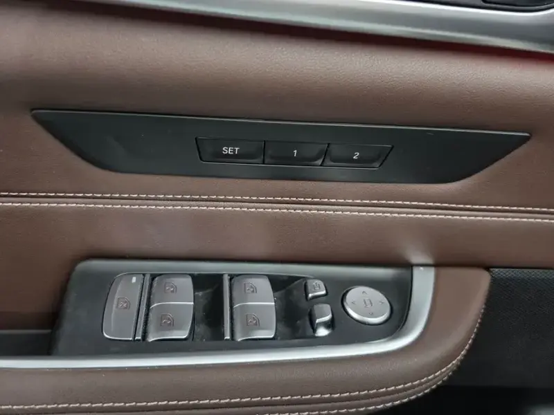 2022 BMW 6 серии с пробегом 42 322 км