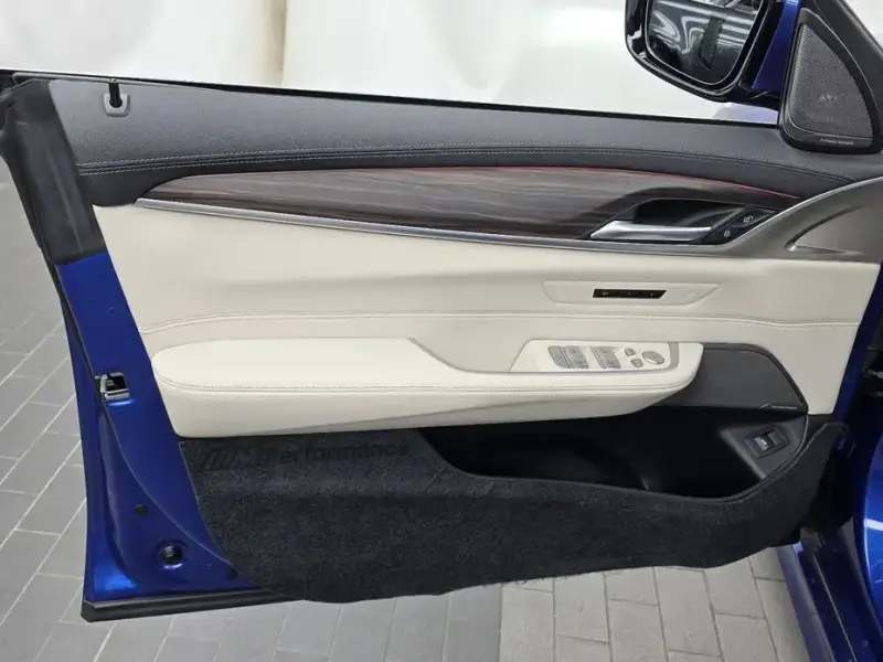 2021 BMW 6 серии с пробегом 59 635 км