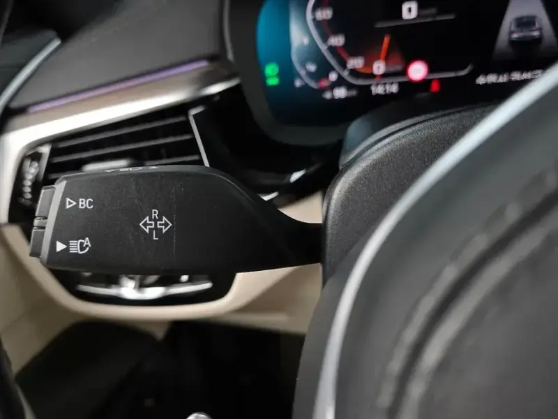 2021 BMW 6 серии с пробегом 59 635 км