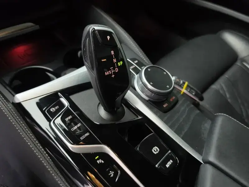 2022 BMW 6 серии с пробегом 75 347 км