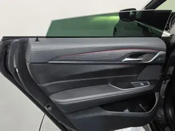 2022 BMW 6 серии с пробегом 75 347 км