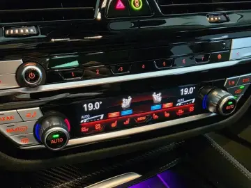 2023 BMW 6 серии с пробегом 42 746 км