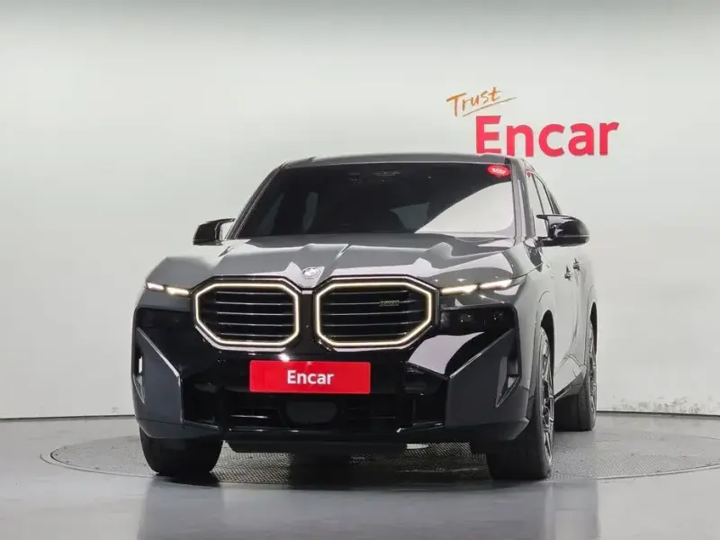 2023 BMW XM с пробегом 140 400 км