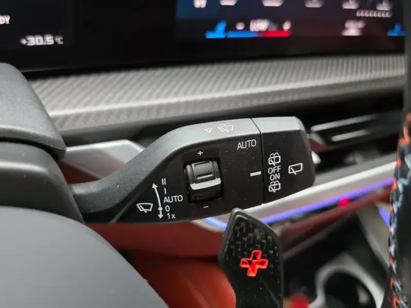 2023 BMW XM с пробегом 140 400 км