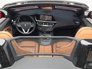 2022 BMW Z4 с пробегом 105 288 км