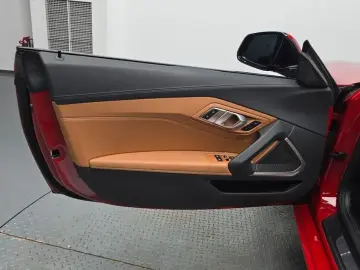 2022 BMW Z4 с пробегом 105 288 км