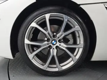 2021 BMW Z4 с пробегом 122 882 км
