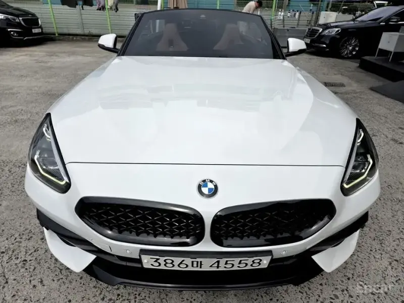 2021 BMW Z4 с пробегом 75 256 км