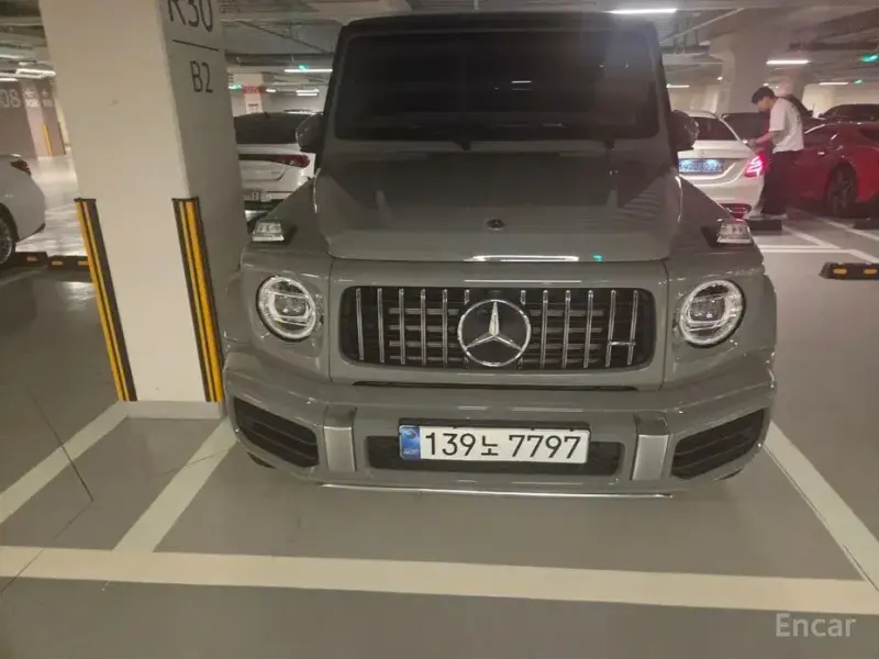 2024 Mercedes-Benz G-Класс с пробегом 4 800 км