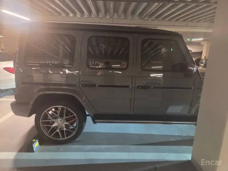 2024 Mercedes-Benz G-Класс с пробегом 4 800 км