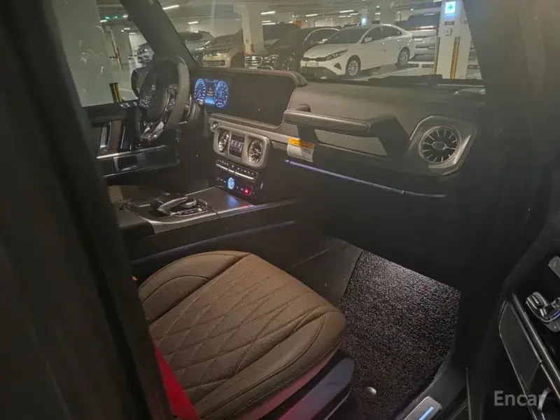 2024 Mercedes-Benz G-Класс с пробегом 4 800 км