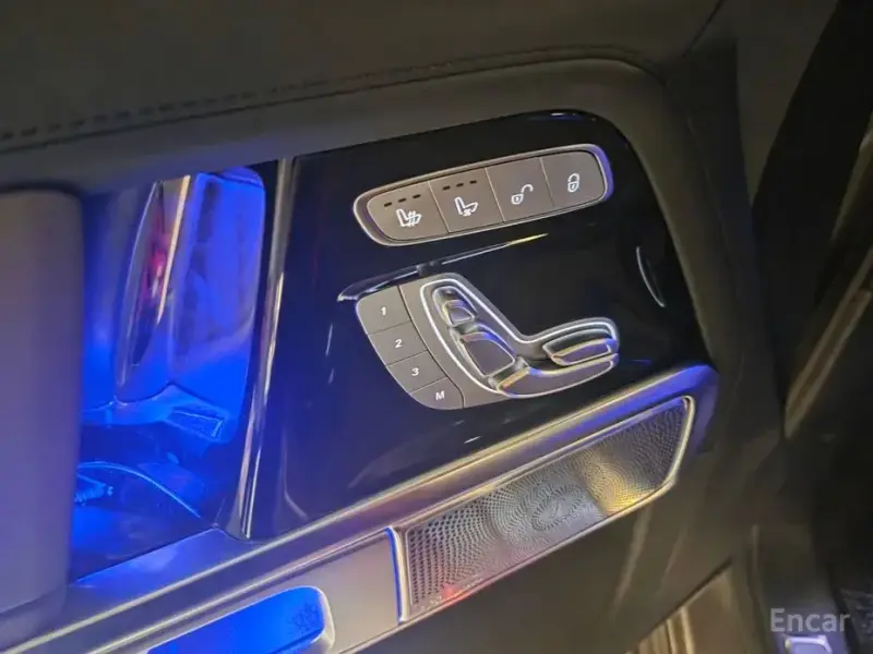 2024 Mercedes-Benz G-Класс с пробегом 4 800 км