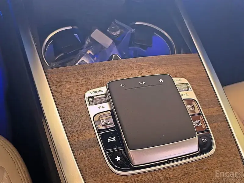 2026 Mercedes-Benz G-Класс с пробегом 18 км