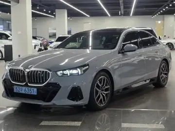 2026 BMW i5 с пробегом 4 585 км