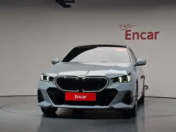 2025 BMW i5 с пробегом 18 106 км