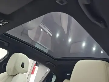 2025 BMW i5 с пробегом 18 106 км