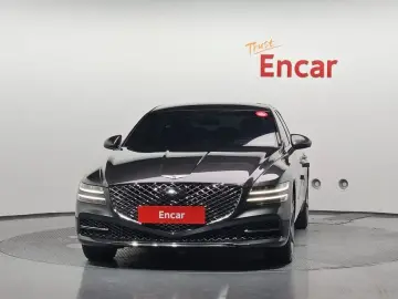 2023 Genesis G80 с пробегом 20 504 км