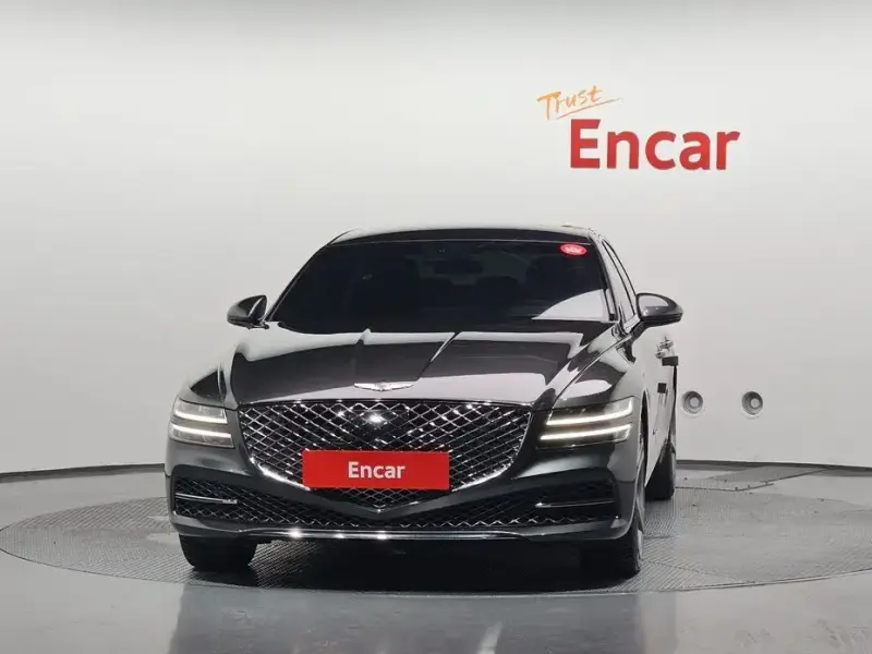 2023 Genesis G80 с пробегом 20 504 км
