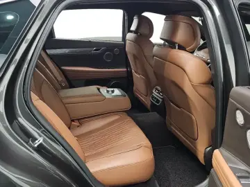 2023 Genesis G80 с пробегом 20 504 км