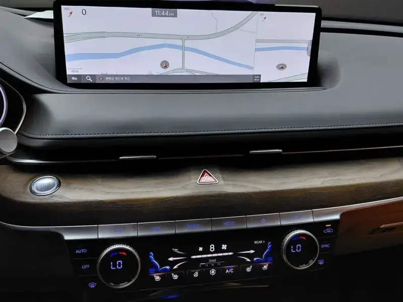2023 Genesis G80 с пробегом 190 км