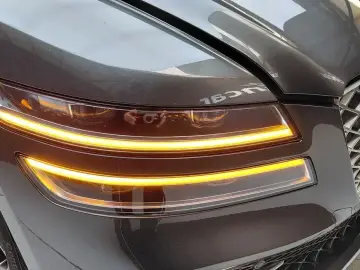 2023 Genesis G80 с пробегом 190 км
