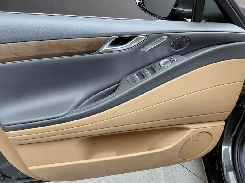 2023 Genesis G80 с пробегом 190 км