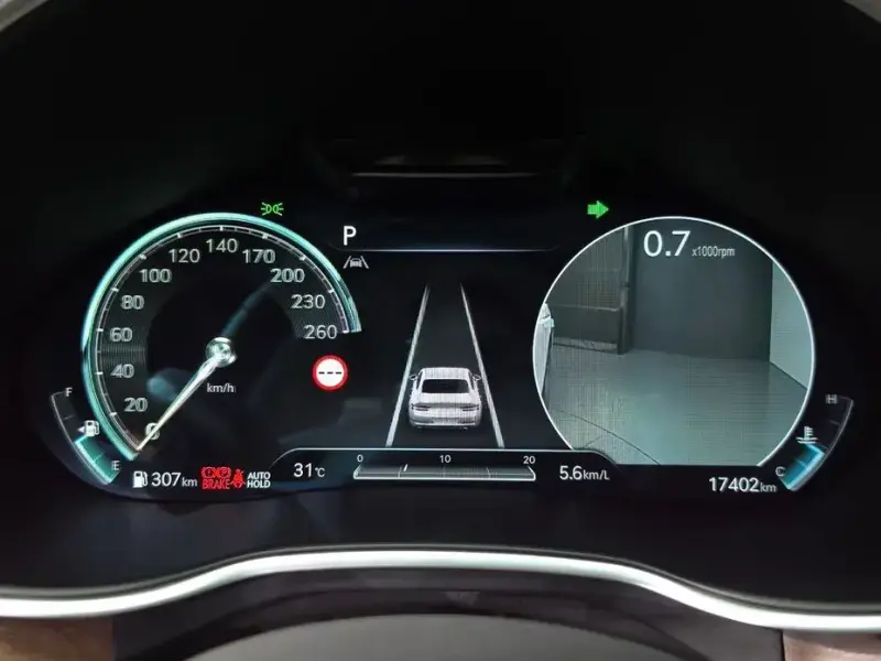 2023 Genesis G80 с пробегом 17 402 км