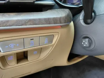 2023 Genesis G80 с пробегом 190 км