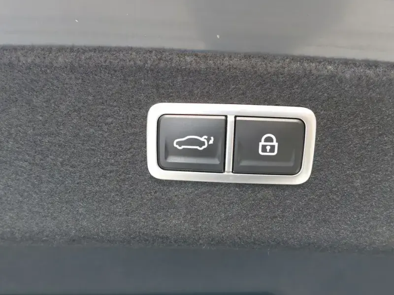 2023 Genesis G80 с пробегом 190 км