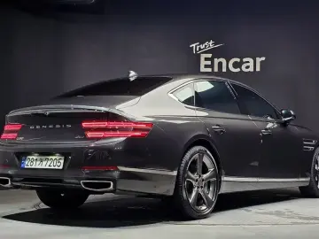2023 Genesis G80 с пробегом 91 285 км