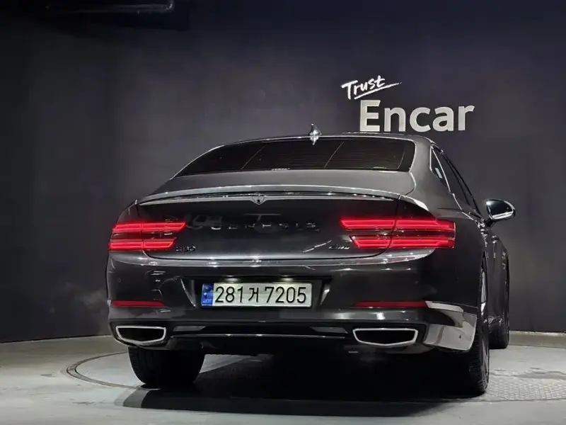 2023 Genesis G80 с пробегом 91 285 км