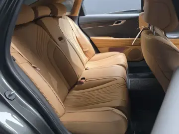 2023 Genesis G80 с пробегом 91 285 км