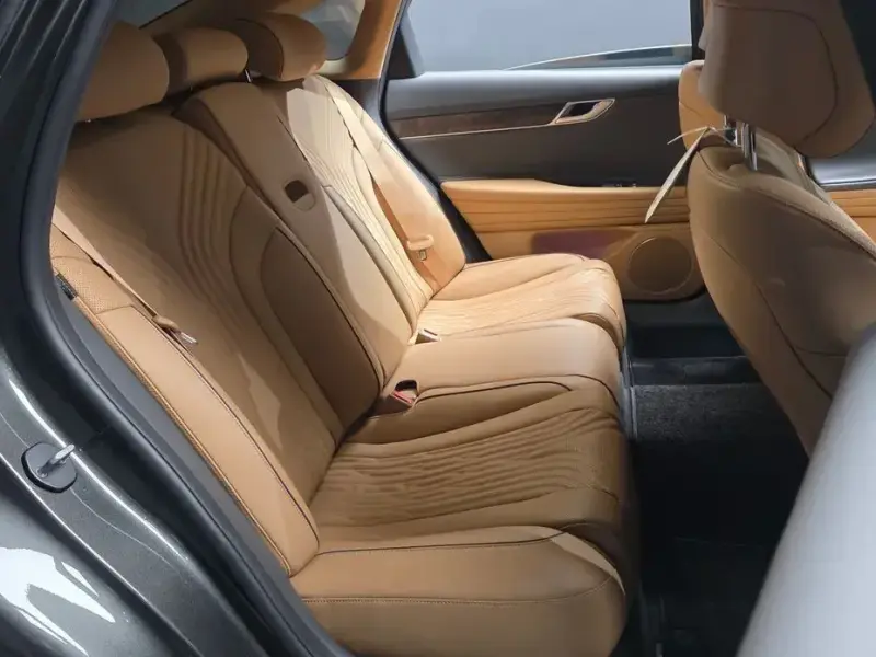 2023 Genesis G80 с пробегом 91 285 км