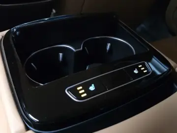 2023 Genesis G80 с пробегом 91 285 км