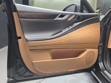 2023 Genesis G80 с пробегом 91 285 км