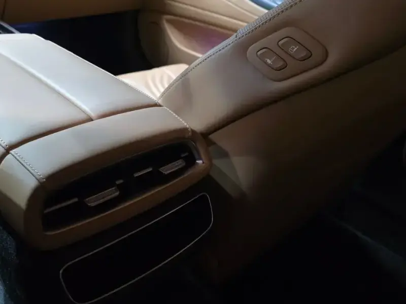 2023 Genesis G80 с пробегом 91 285 км