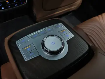 2023 Genesis G80 с пробегом 63 791 км