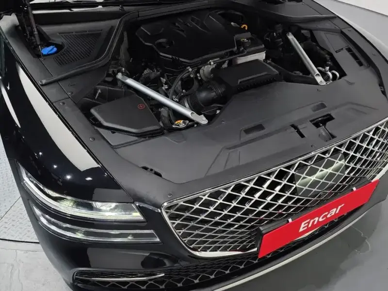 2023 Genesis G80 с пробегом 67 974 км