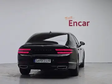2023 Genesis G80 с пробегом 47 493 км