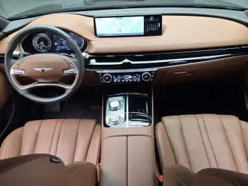 2023 Genesis G80 с пробегом 47 493 км