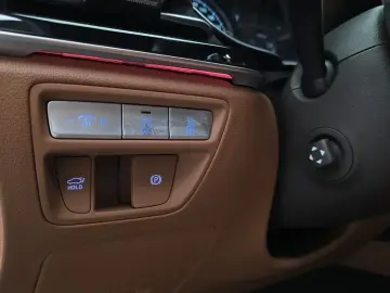 2023 Genesis G80 с пробегом 47 493 км