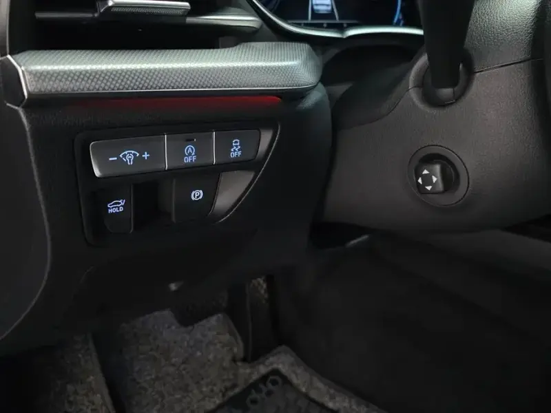 2023 Genesis G80 с пробегом 67 974 км