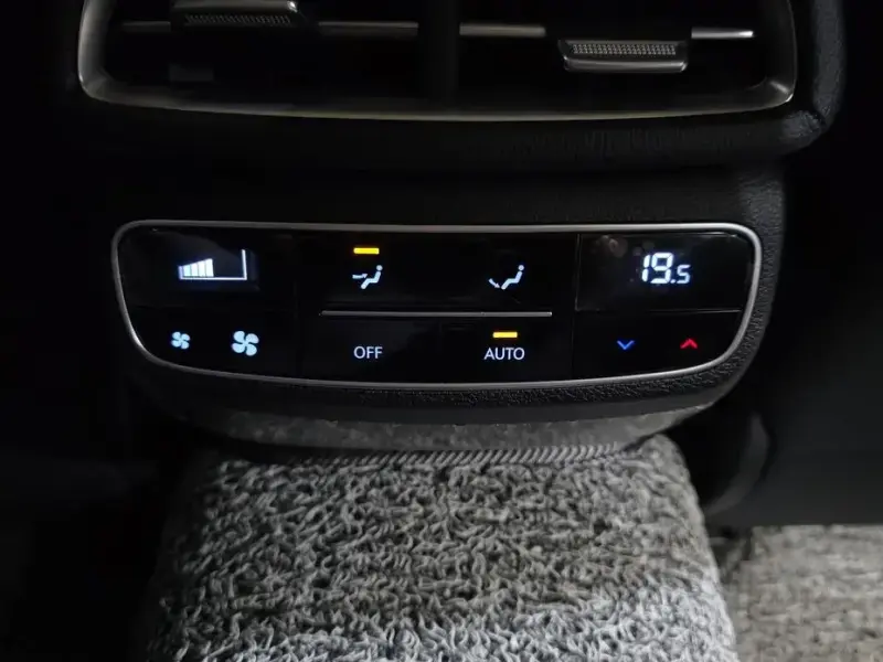 2023 Genesis G80 с пробегом 67 974 км