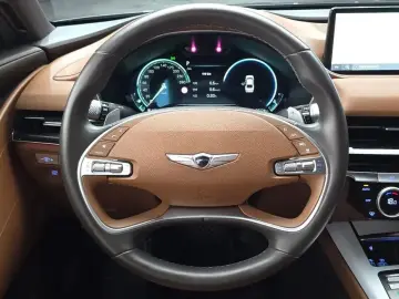2023 Genesis G80 с пробегом 36 124 км