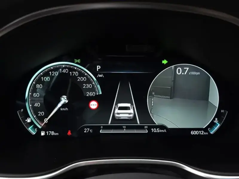 2023 Genesis G80 с пробегом 60 012 км