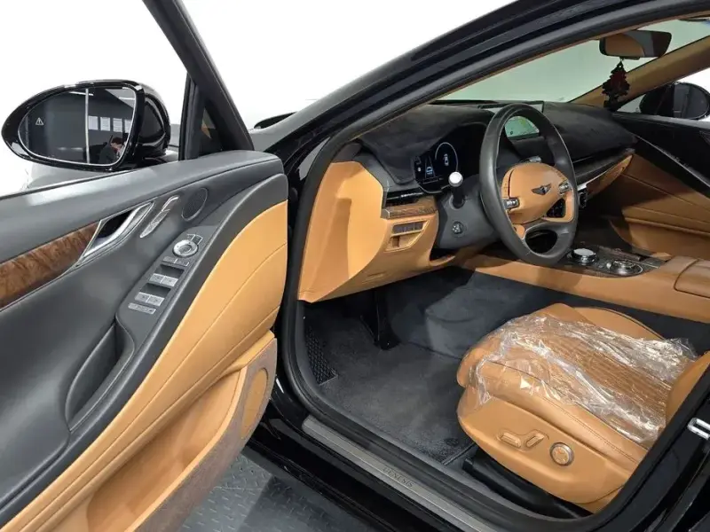 2023 Genesis G80 с пробегом 60 012 км