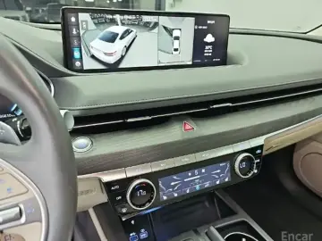 2023 Genesis G80 с пробегом 36 600 км