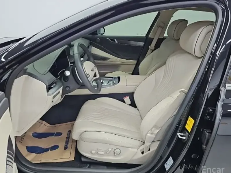 2023 Genesis G80 с пробегом 36 600 км